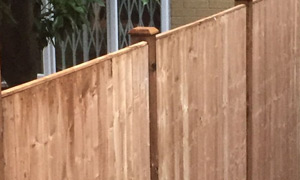 Fencing & Decking Contractors - Finchley, North London